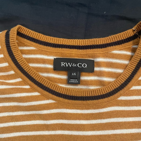 RW&Co crewneck sweater - Picture 3 of 3